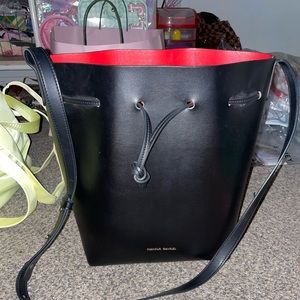 🖤Crossbody bucket bag❤️